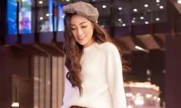 Á hậu Tú Anh 'biến hóa khôn lường' với mũ nồi và chân váy ngắn