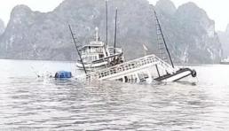 Va chạm với tàu chở đá, tàu du lịch chìm trên vịnh Hạ Long