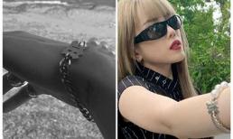 Sơn Tùng và Thiều Bảo Trâm lại bị phát hiện mang vòng đôi, fan tuyên bố: 'Cưới rồi sinh luôn cũng được' 