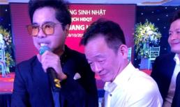 Bầu Hiển cùng Ngọc Sơn tái hiện điệu nhảy của Michael Jackson để cổ vũ ĐT Việt Nam