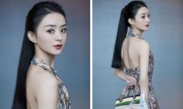 Khoe trọn tấm lưng trần gợi cảm, 'gái một con' Triệu Lệ Dĩnh khiến dân tình chết lặng vì quá đẹp