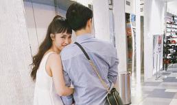 Khoe được xách túi hộ, Đông Nhi lại gây sốt hơn cả vì biểu cảm 'canh me Mai Hồng Ngọc đến cướp chồng'