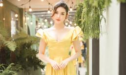 Á hậu Huyền My gợi cảm với váy xẻ vòng một, háo hức đón tuổi mới