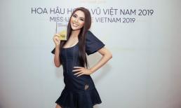 Tường Linh đoạt giải 'Best Smile' - Thí sinh có nụ cười đẹp nhất tại Hoa hậu Hoàn vũ 2019