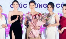 Ngọc Trinh trao danh vị Đại sứ cho Diễn viên Lã Thanh Huyền