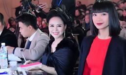 Nữ hoàng hoa hồng Bùi Thanh Hương gây chú ý khi làm giám khảo cuộc thi sắc đẹp