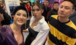 Mải mê chụp ảnh cùng Minh Tú, Trang Trần suýt hở trọn vòng một vì trang phục khoét sâu