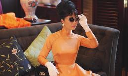 NSƯT Chiều Xuân tái hiện hình ảnh phụ nữ thập niên 60 với áo dài cổ thuyền