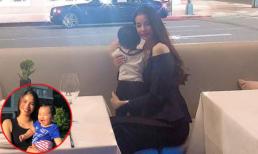 Hoa hậu Phạm Hương tiếp tục khoe ảnh 'hẹn hò' cùng con trai 