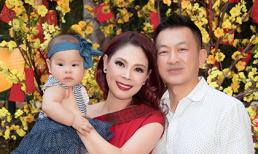 Ca sĩ Thanh Thảo bị chồng giận vì thiếu kiễn nhẫn trong việc chờ con khỏi bệnh