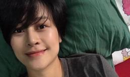 MC Phí Linh lần đầu khoe ảnh cho con bú cực yêu, mặt mộc ghi điểm đậm với cư dân mạng