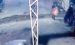 Clip giây phút hung thủ xả súng sát hại 2 người ở Lạng Sơn