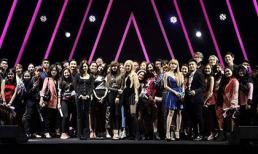 Thiều Bảo Trâm diện set đồ trăm triệu, khoe ‘đôi chân triệu đô’ đọ sắc cùng Black Pink