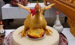 Cười nghiêng ngả với những màn 'tạo dáng' bá đạo của những chú gà cúng ngày Tết