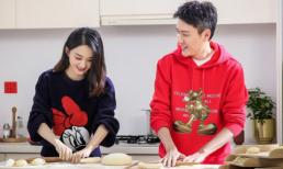 Đẹp đôi trong bộ ảnh quảng cáo, ánh mắt Phùng Thiệu Phong dành cho Triệu Lệ Dĩnh chứng minh độ 'sủng' vợ nhất nhì Cbiz