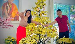 Đầu năm chụp ảnh tình tứ với Thuỷ Tiên, Công Vinh vẫn trêu vợ: 'Đây chỉ là cô bạn cùng giường chứ không phải bồ mình'