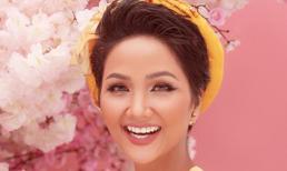 Hoa hậu H'Hen Niê bật mí thời điểm lí tưởng kết hôn và nguyên nhân bạn trai không thể lo cho mình quá nhiều