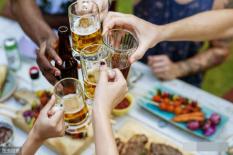 5 hành động sau khi uống rượu có thể 'đánh đổi bằng cả tính mạng'