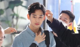 'Cụ giáo' Kim Soo Hyun gây náo loạn ngày trở lại vì vẻ ngoài nam thần nhìn là mê