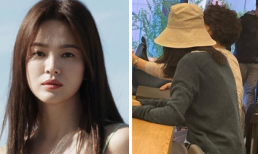 Song Hye Kyo lần đầu lộ diện bên mẹ ruột sau khi ly hôn với Song Joong Ki?