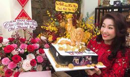 NSƯT Thoại Mỹ mừng sinh nhật giản dị, nhan sắc tuổi 51 khiến công chúng phải 'há hốc mồm'