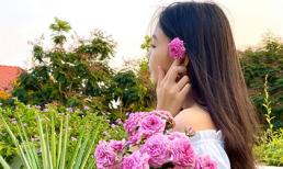 Con gái MC Quyền Linh khoe tóc dài thướt tha, góc nghiêng mỹ miều