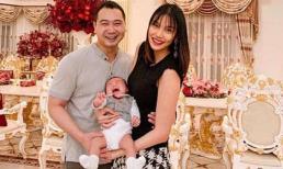 Mới năm tháng rưỡi, con trai cưng đã làm điều đặc biệt này cho Lan Khuê