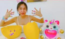 Thủy Tiên gia nhập hội sao 'đập hộp' khiến Công Vinh phải thốt lên: 'Xàm thế đủ rồi!'