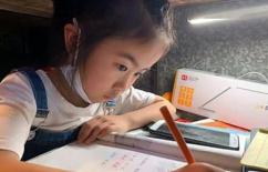 Khi trẻ nói 'không muốn đọc', hãy đưa bé đến 4 nơi này để xem, thay vì phản đối, trẻ sẽ tự chăm chỉ ngồi học