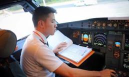 'Cơ trưởng đẹp trai nhất Việt Nam' Quang Đạt tiết lộ chi phí học tập và thu nhập khủng của nghề phi công