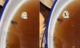 Ăn trúng nồi 'lẩu bò nhúng gián' đang bơi, anh chàng có hành động khiến ai cũng phải bất ngờ