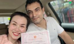 Tổ chức đám cưới gần 2 năm, Võ Hạ Trâm và chồng Ấn Độ mới đi đăng ký kết hôn