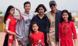 Diễn viên 'Cảnh sát hình sự' Võ Hoài Nam kỷ niệm 21 năm ngày cưới, bốn nhóc tỳ lại chiếm hết spotlight của bố mẹ