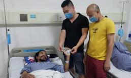 Em trai danh hài Xuân Hinh đến thăm ca sĩ Hồ Phàm bị tai nạn thủng phổi