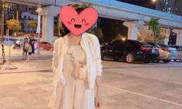 Học theo tuyệt chiêu tán gái 7 ngày của cao thủ, anh chàng dụ bạn gái 'đi lượn hồ Tây' rồi định dở trò và cái kết