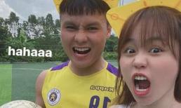 Huỳnh Anh làm 'HLV tay ngang' cho Quang Hải, ngầm phủ nhận tin đồn bầu bí