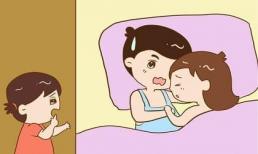 Con bắt gặp thấy bố mẹ đang làm 'chuyện ấy', cách xử lý để không ảnh hưởng đến tâm sinh lý của bé sau này