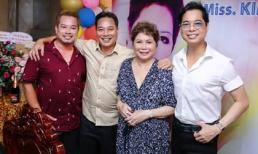 Anh em danh ca Ngọc Sơn tổ chức tiệc sinh nhật tuổi 77 cho mẹ ruột sau cơn bạo bệnh