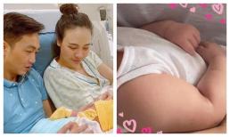 Đàm Thu Trang khoe điều đặc biệt của con gái nhỏ tròn 1 tháng tuổi khiến fan tấm tắc