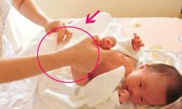 Để lau mông cho bé, nên dùng khăn ướt hay khăn giấy? Nhiều mẹ đã nhầm