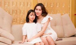 Con gái Lưu Hương Giang tiết lộ về mẹ: 'Trên mặt mẹ tôi có một cái mồm giả và một cái mũi giả'