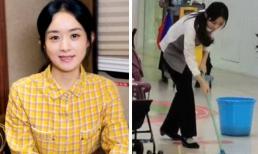 Đường đường là ngôi sao hạng A, Triệu Lệ Dĩnh lại ăn mặc quê mùa, đi lau sàn nhà