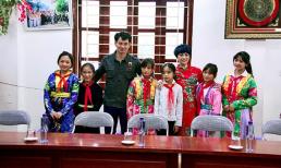 Ca sĩ Ngọc Khuê cùng nghệ sĩ Xuân Bắc lên Hà Giang phát quà từ thiện
