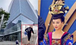 'Vi Quý Phi' Trương Đình mua nhà cao hàng chục tầng, ông xã đích thân chống nạng đến giám sát