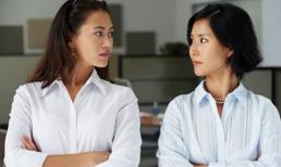 Ngày ăn mừng nhà mới của con trai, con dâu thẳng thừng tuyên bố sẽ ly hôn nếu không được bố mẹ sang tên sổ đỏ miếng đất