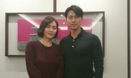 Hyun Bin lần đầu lộ diện công khai kể từ khi trở về Hàn Quốc, cơ bắp cuồn cuộn gây chú ý