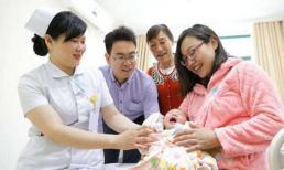 Tuổi muộn nhất, an toàn nhất và những điều kiêng kỵ nhất khi sinh con là thế nào?