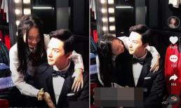 Dân mạng Trung Quốc phẫn nộ vì mỹ nam Dương Dương bị một cô gái trẻ 'quấy rối'