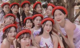 Hội nữ sinh đi diễn văn nghệ chào mừng ngày 20/11 'gây sốt' vì ngoại hình quá xinh xắn
