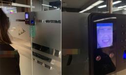 Thấy nhân viên mới ngày nào cũng cười với máy chấm công, hỏi ra mới biết sự thật bất ngờ